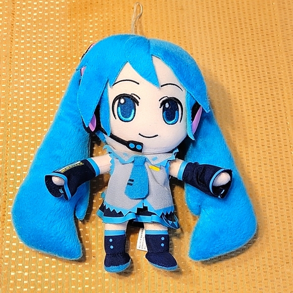 Hatsune Miku 8" Plush Toy Doll - Picture 1 of 9